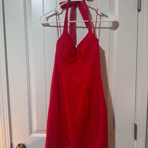 Red ASTR Halter Dress - Picture 1 of 4